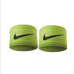 NWT Nike : Unisex 2 PC Speed Performance Armband
